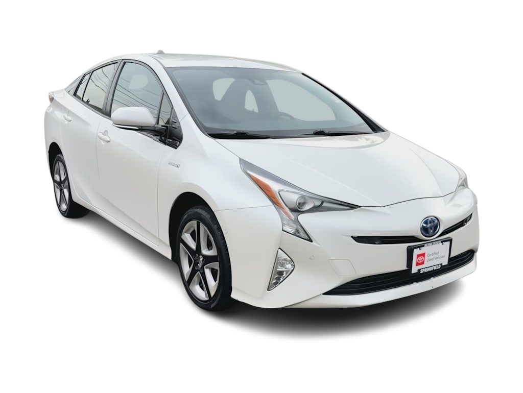 Thumbnail: 2018 Toyota Prius - 17