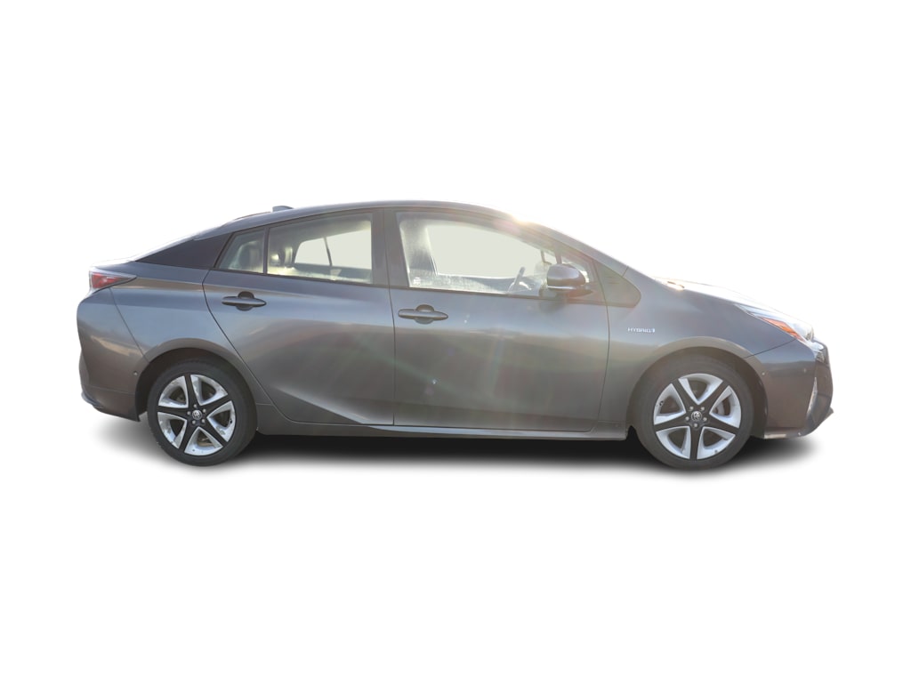 Thumbnail: 2017 Toyota Prius - 9