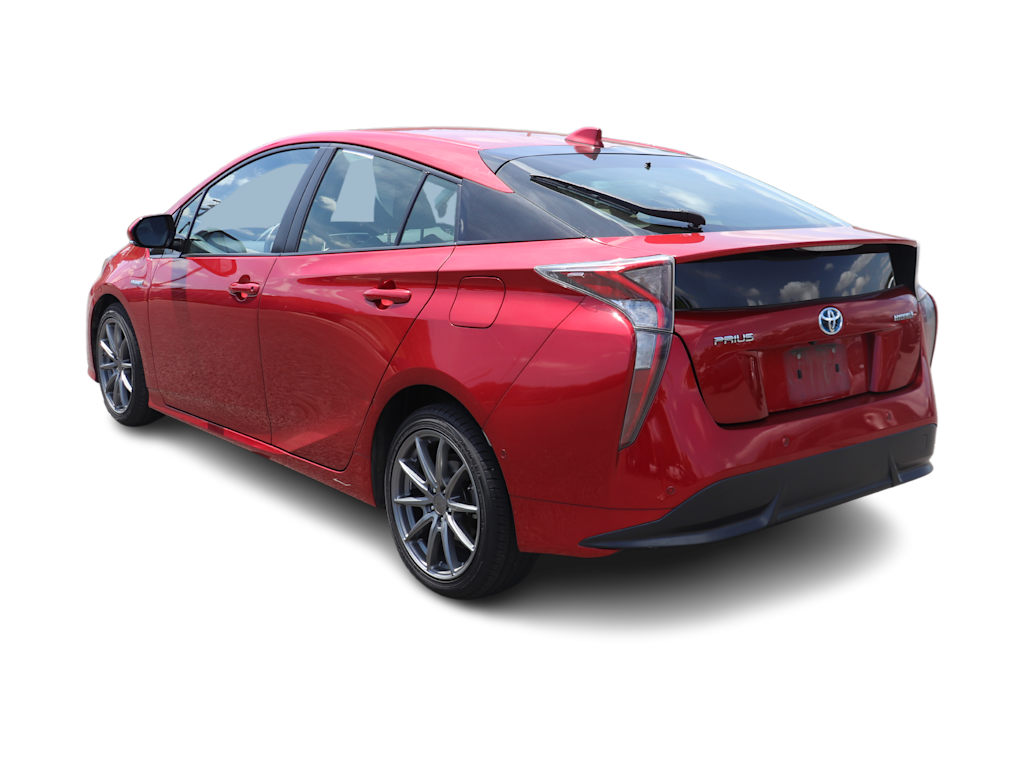 Thumbnail: 2016 Toyota Prius - 4