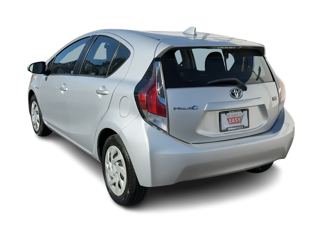 Thumbnail: 2016 Toyota Prius c - 4
