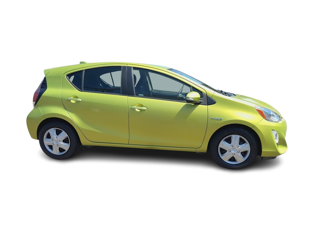 Thumbnail: 2015 Toyota Prius c - 22