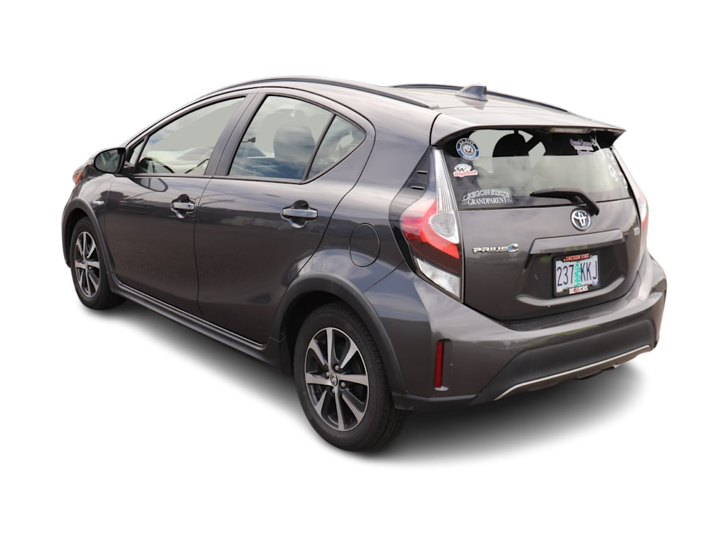 Thumbnail: 2018 Toyota Prius c - 4