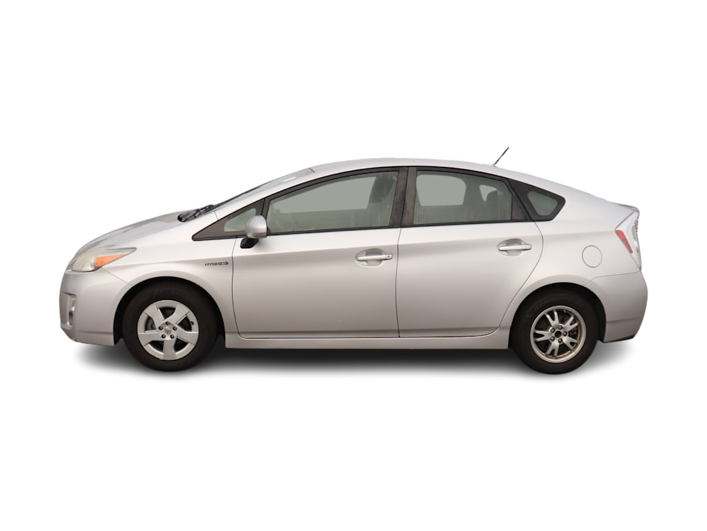 Thumbnail: 2010 Toyota Prius - 3