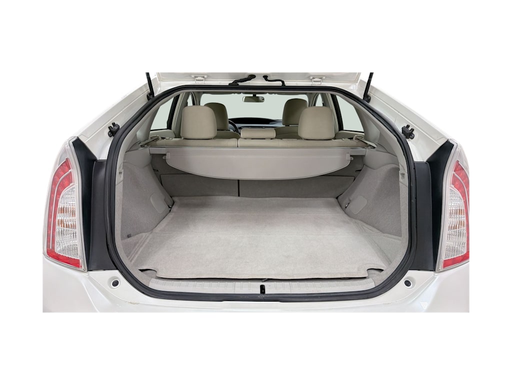 Thumbnail: 2013 Toyota Prius - 17