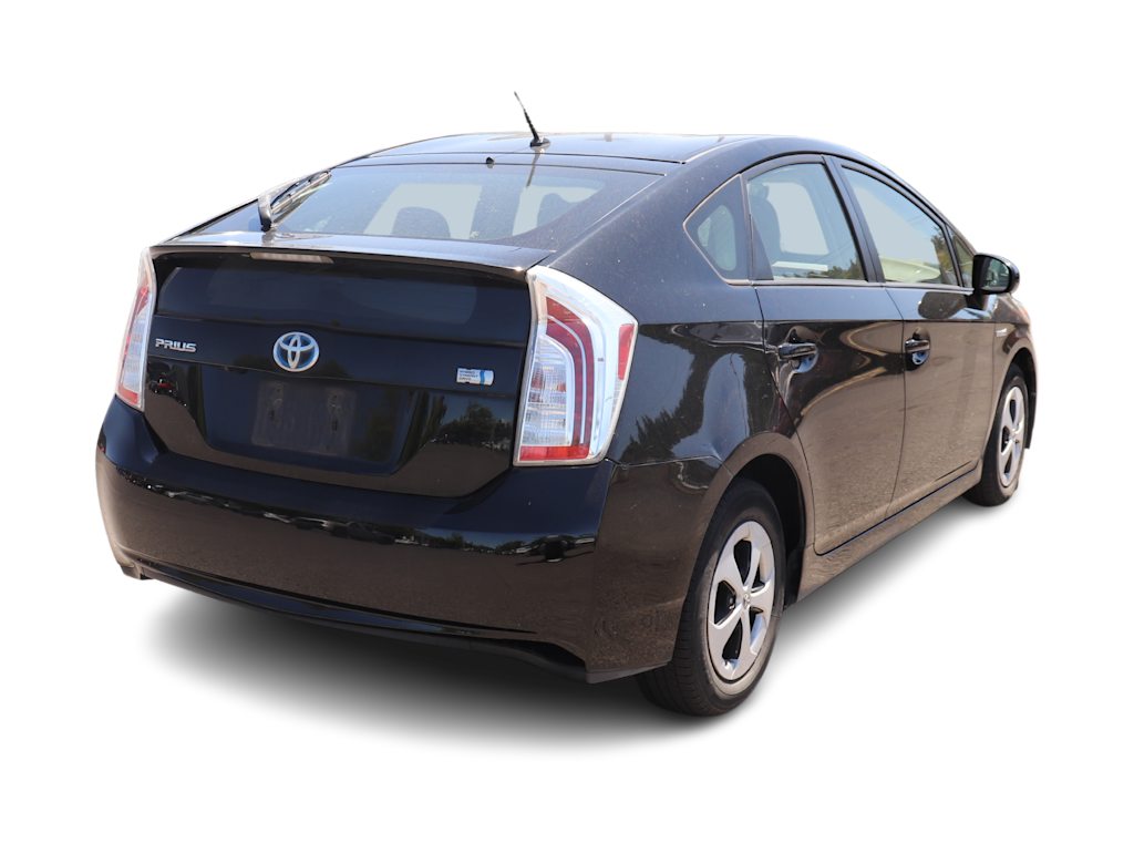 Thumbnail: 2015 Toyota Prius - 11