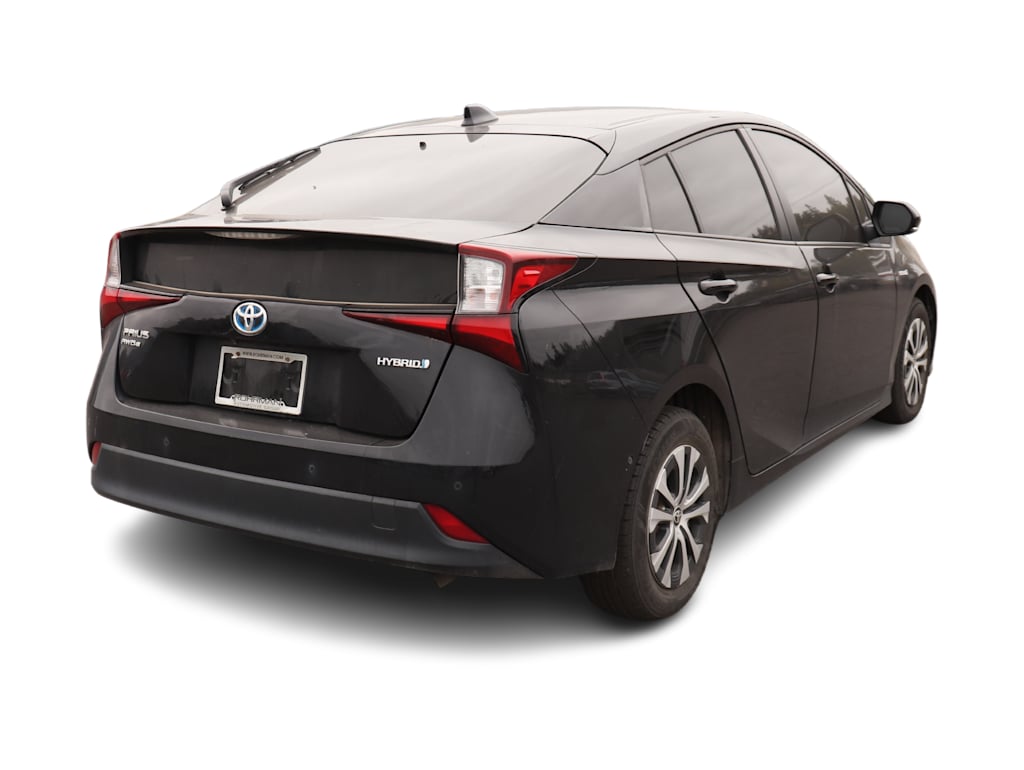 Thumbnail: 2021 Toyota Prius - 11