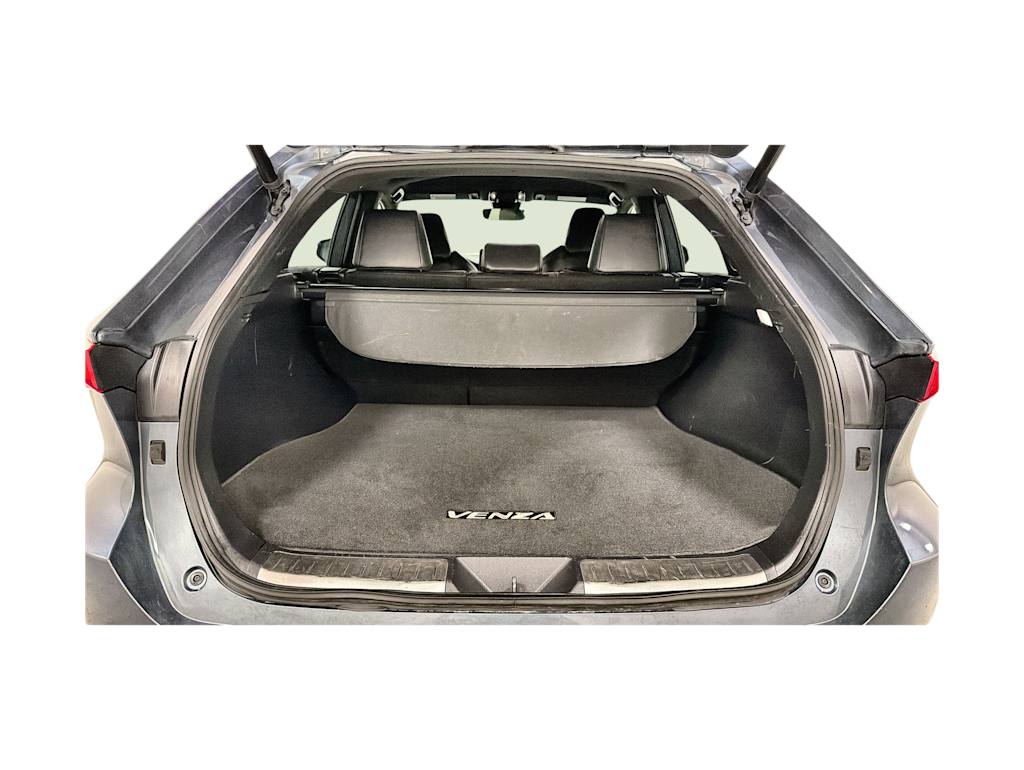 Thumbnail: 2021 Toyota Venza - 17