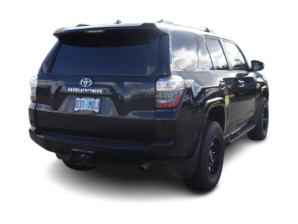Thumbnail: 2020 Toyota 4Runner - 11