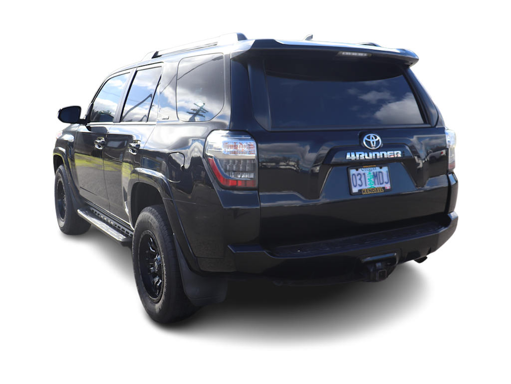 Thumbnail: 2020 Toyota 4Runner - 3
