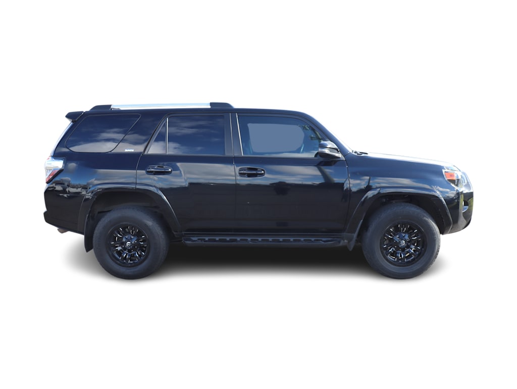 Thumbnail: 2020 Toyota 4Runner - 10