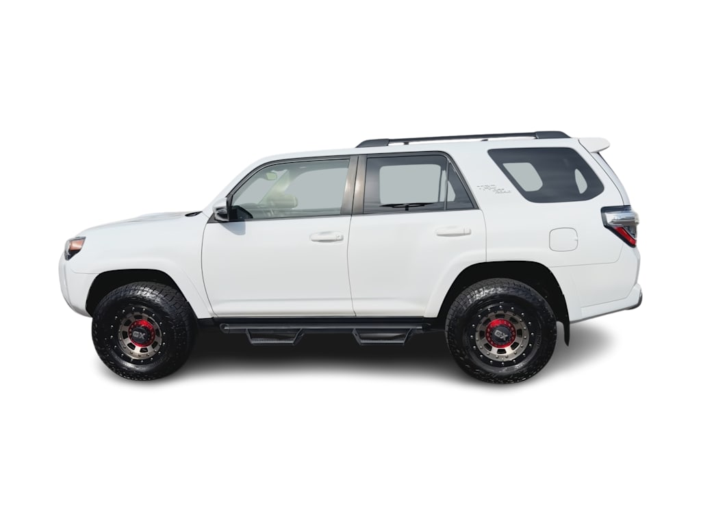 Thumbnail: 2020 Toyota 4Runner - 23