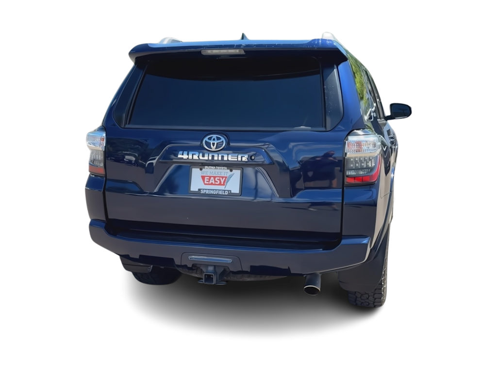 Thumbnail: 2018 Toyota 4Runner - 22