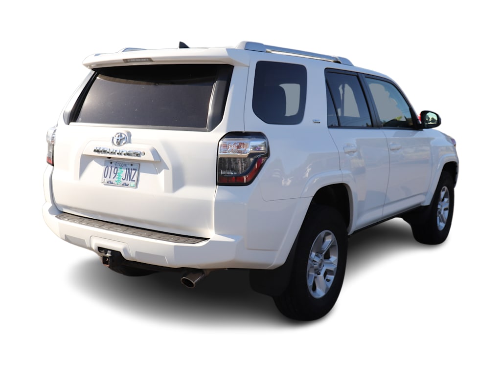 Thumbnail: 2016 Toyota 4Runner - 11
