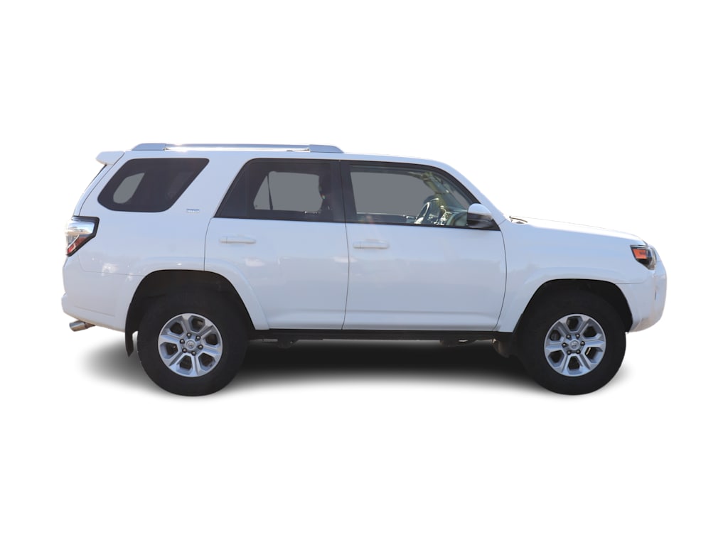 Thumbnail: 2016 Toyota 4Runner - 10