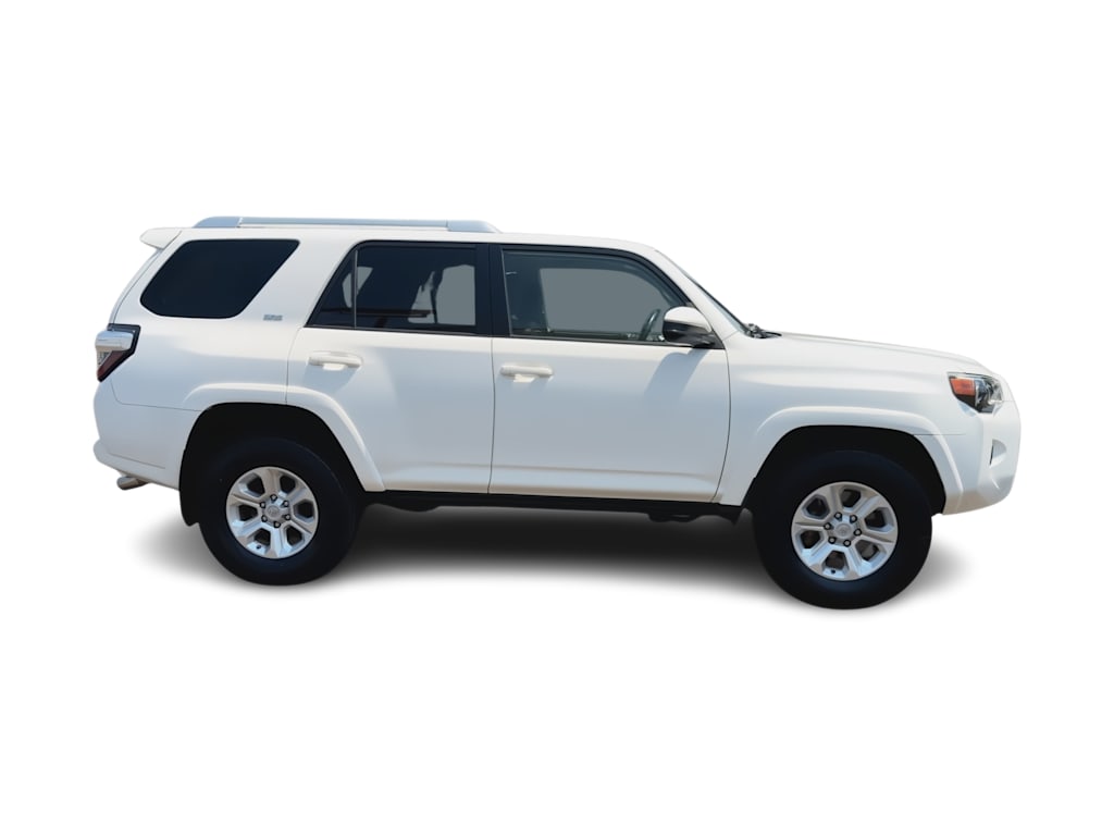 Thumbnail: 2016 Toyota 4Runner - 24