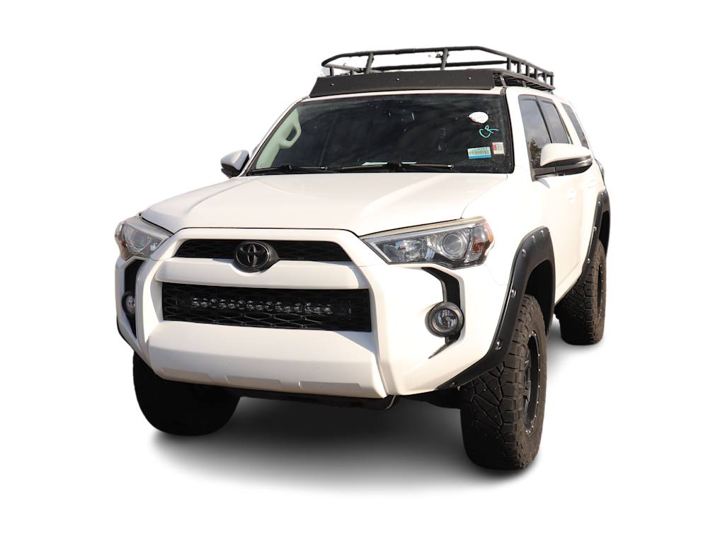 Thumbnail: 2016 Toyota 4Runner - 5