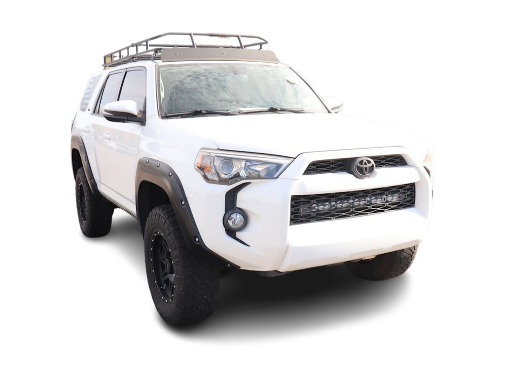 Thumbnail: 2016 Toyota 4Runner - 9