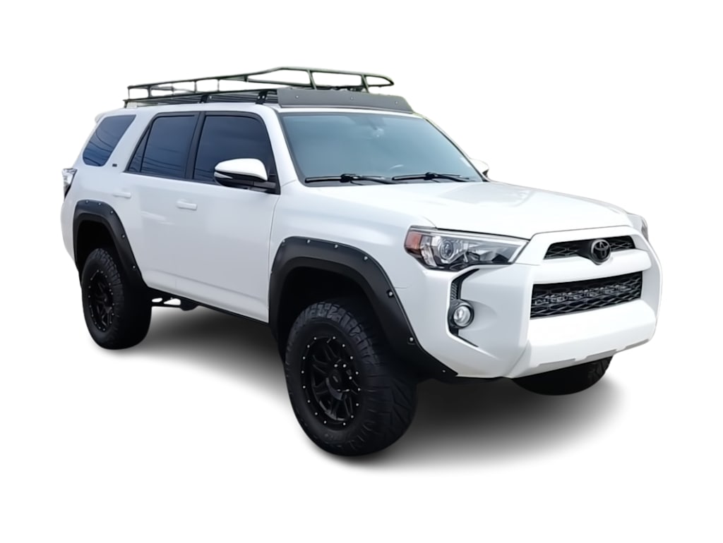 Thumbnail: 2016 Toyota 4Runner - 19