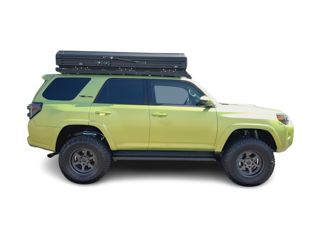 Thumbnail: 2022 Toyota 4Runner - 21