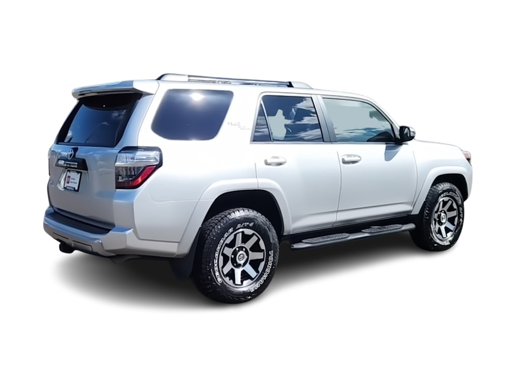 Thumbnail: 2021 Toyota 4Runner - 23