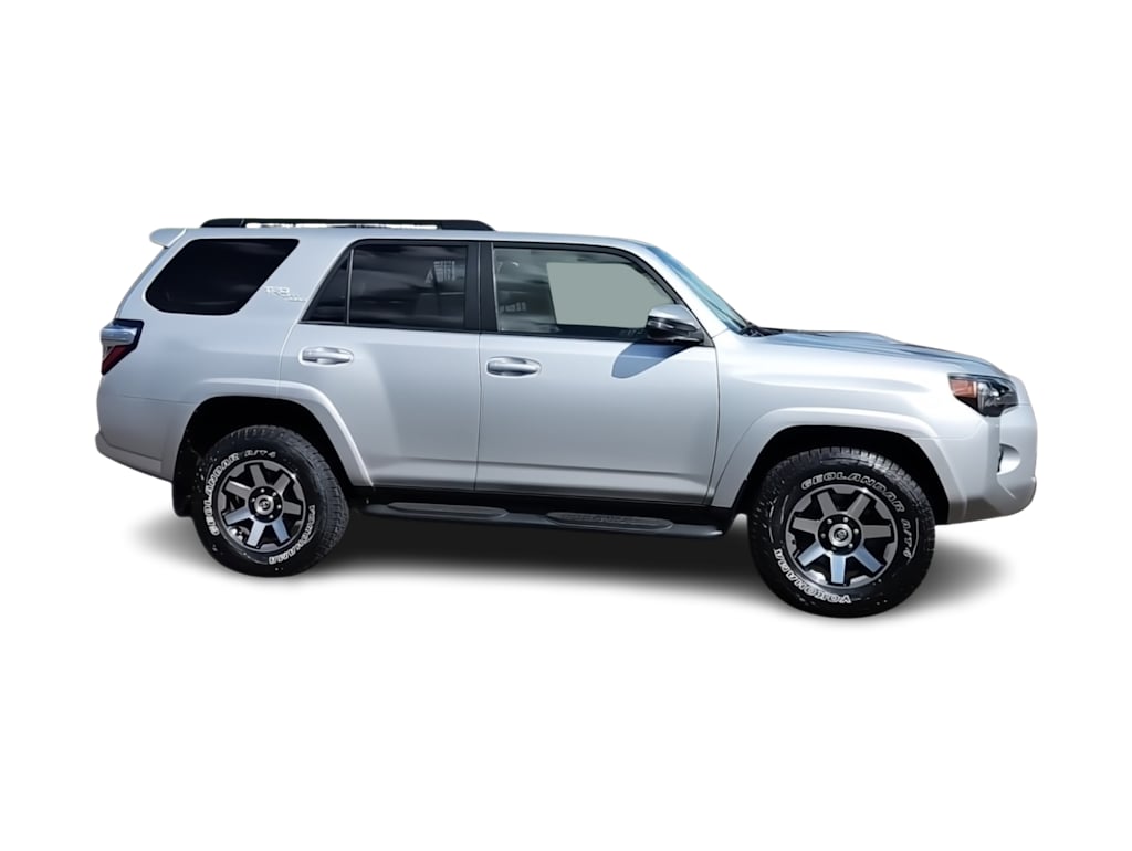 Thumbnail: 2021 Toyota 4Runner - 24