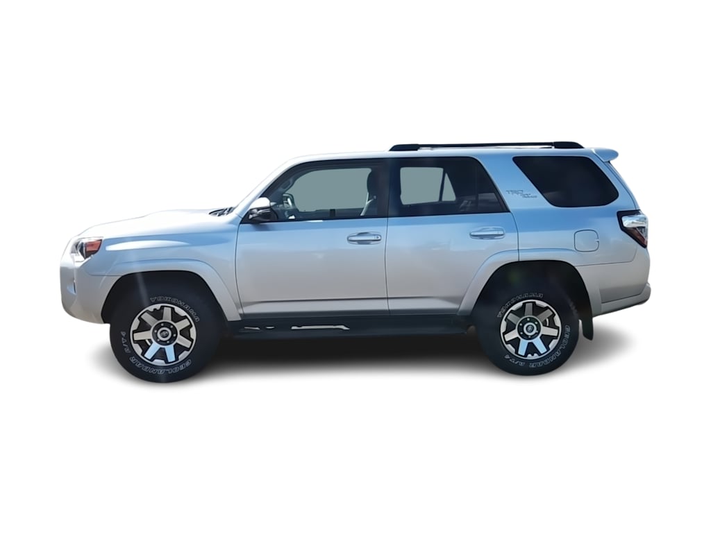 Thumbnail: 2021 Toyota 4Runner - 22