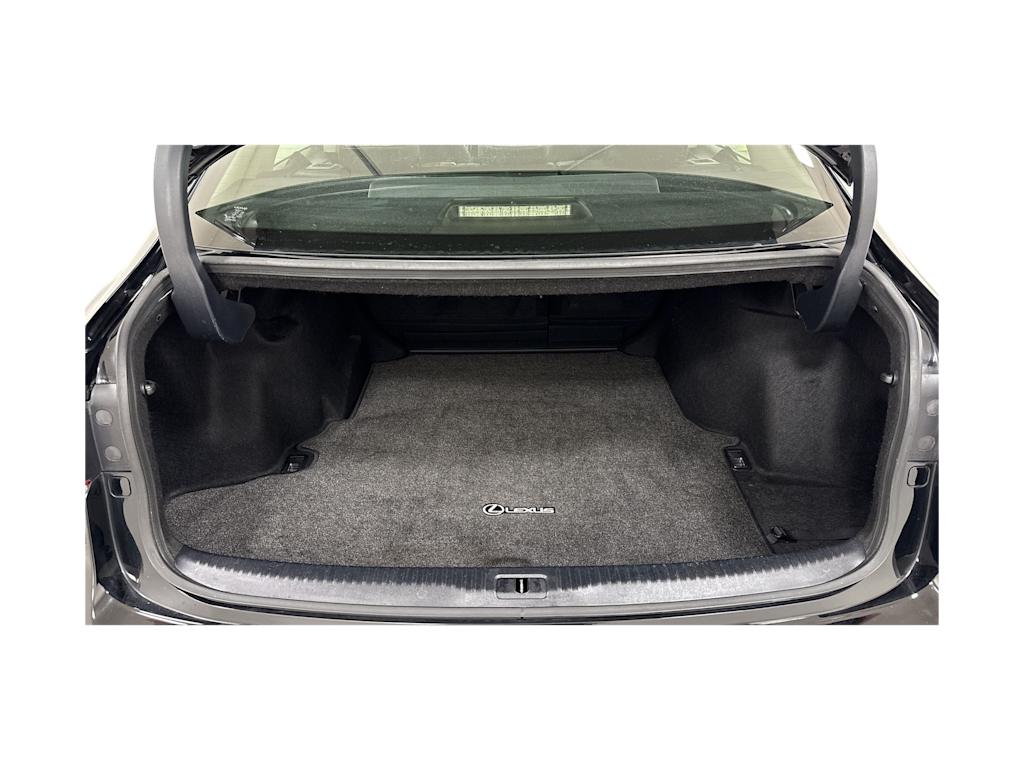 Thumbnail: 2014 Lexus IS - 18