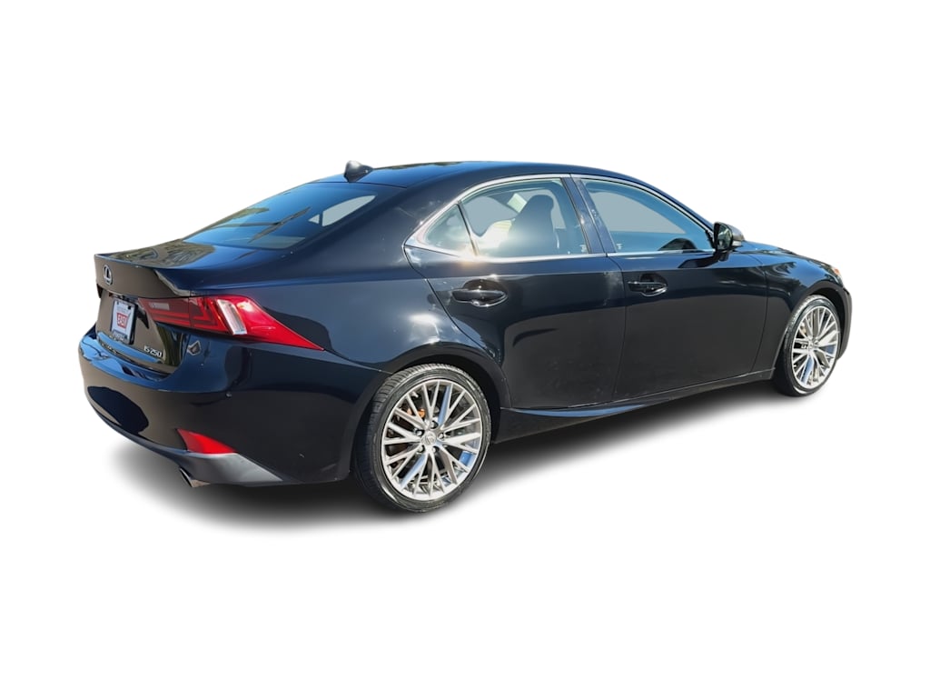 Thumbnail: 2014 Lexus IS - 22