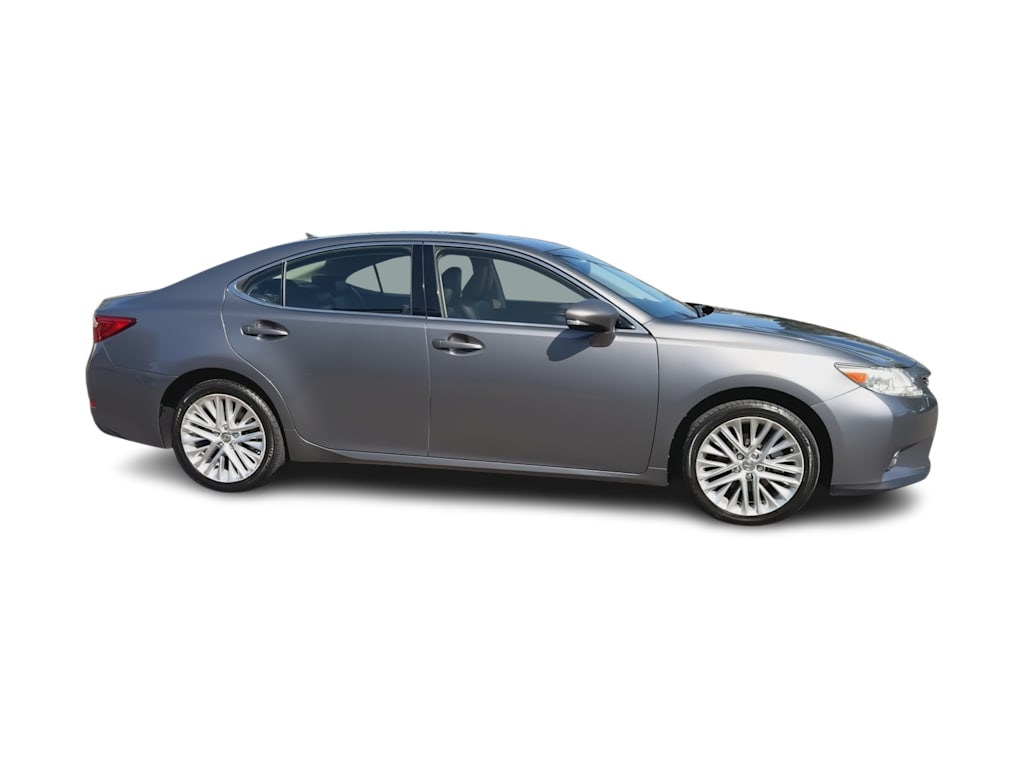 Thumbnail: 2014 Lexus ES - 25
