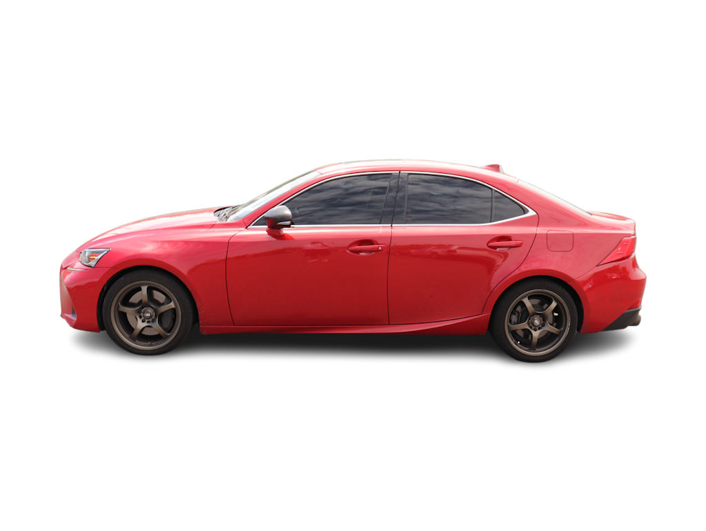 Thumbnail: 2017 Lexus IS - 3