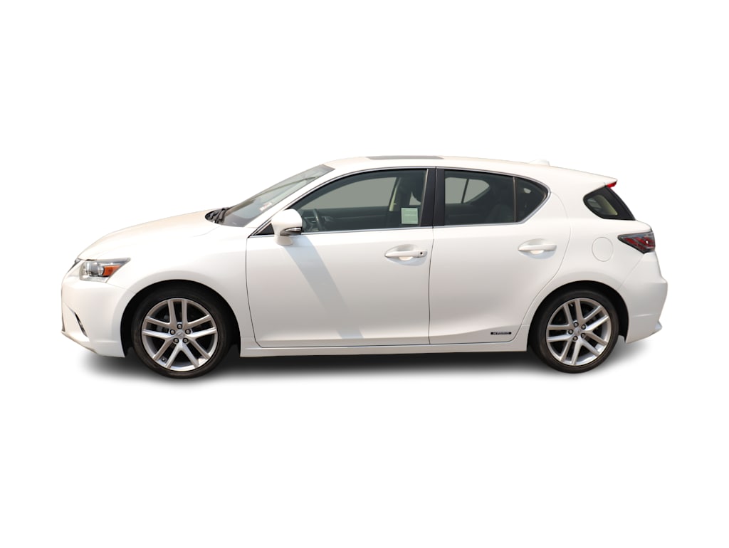 Thumbnail: 2015 Lexus CT - 3