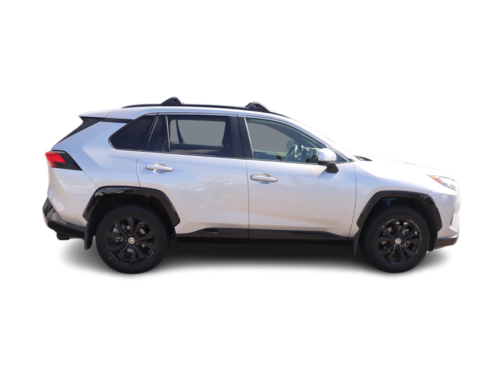 Thumbnail: 2022 Toyota RAV4 - 10