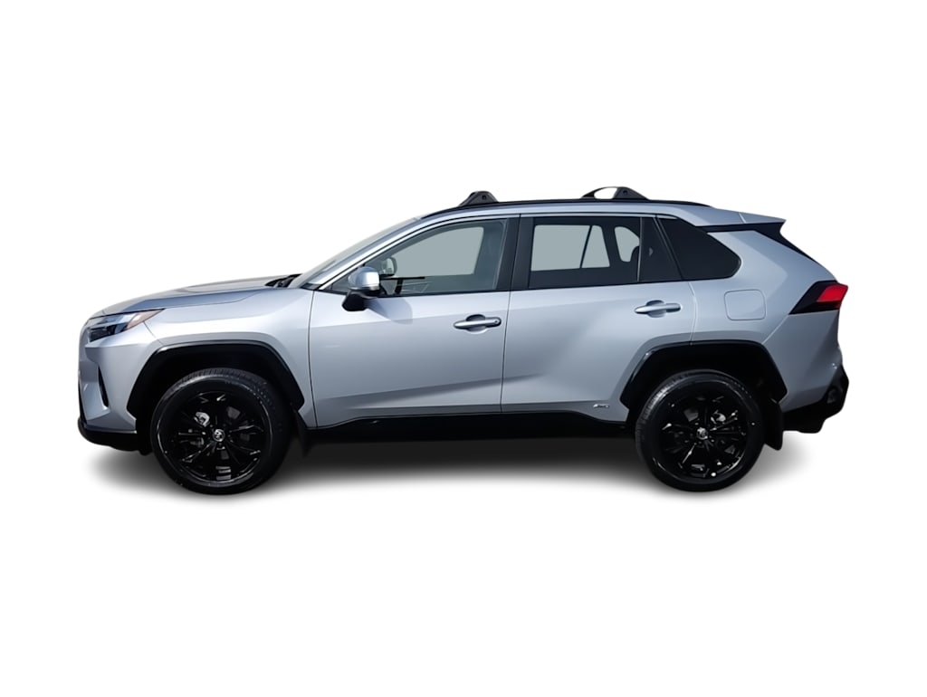 Thumbnail: 2022 Toyota RAV4 - 20