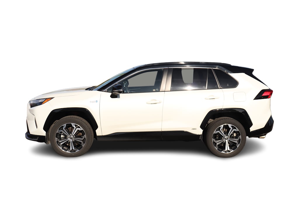 Thumbnail: 2022 Toyota RAV4 - 3