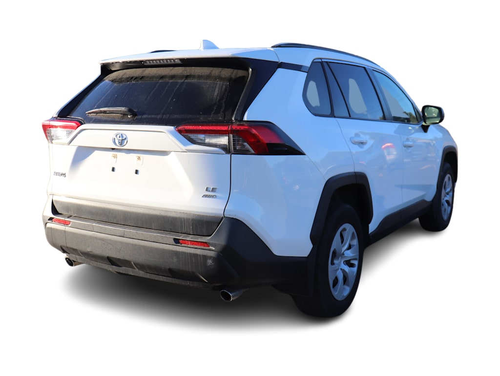 2021 Toyota RAV4 LE 11