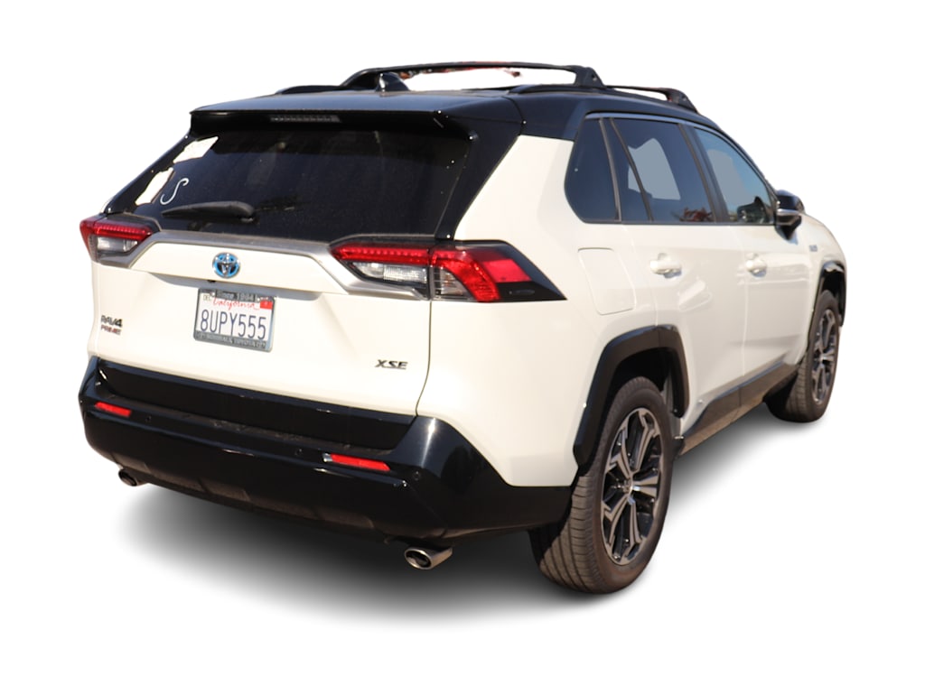 Thumbnail: 2021 Toyota RAV4 - 10