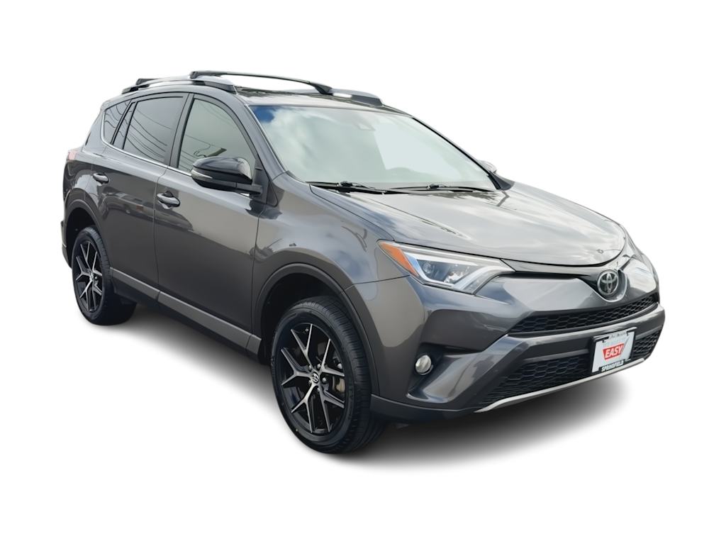 Thumbnail: 2018 Toyota RAV4 - 21