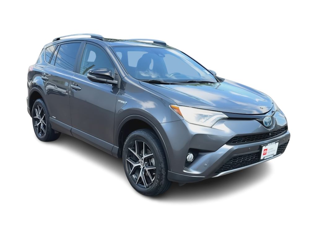 Thumbnail: 2017 Toyota RAV4 - 20