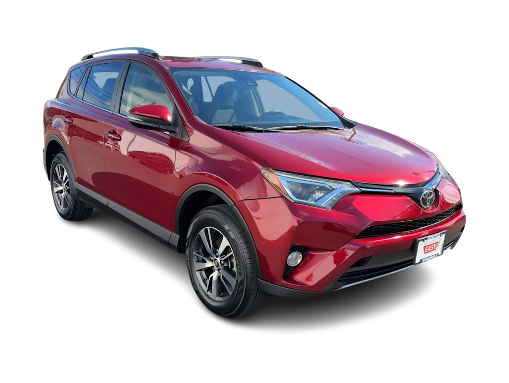 2018 Toyota RAV4 XLE 19