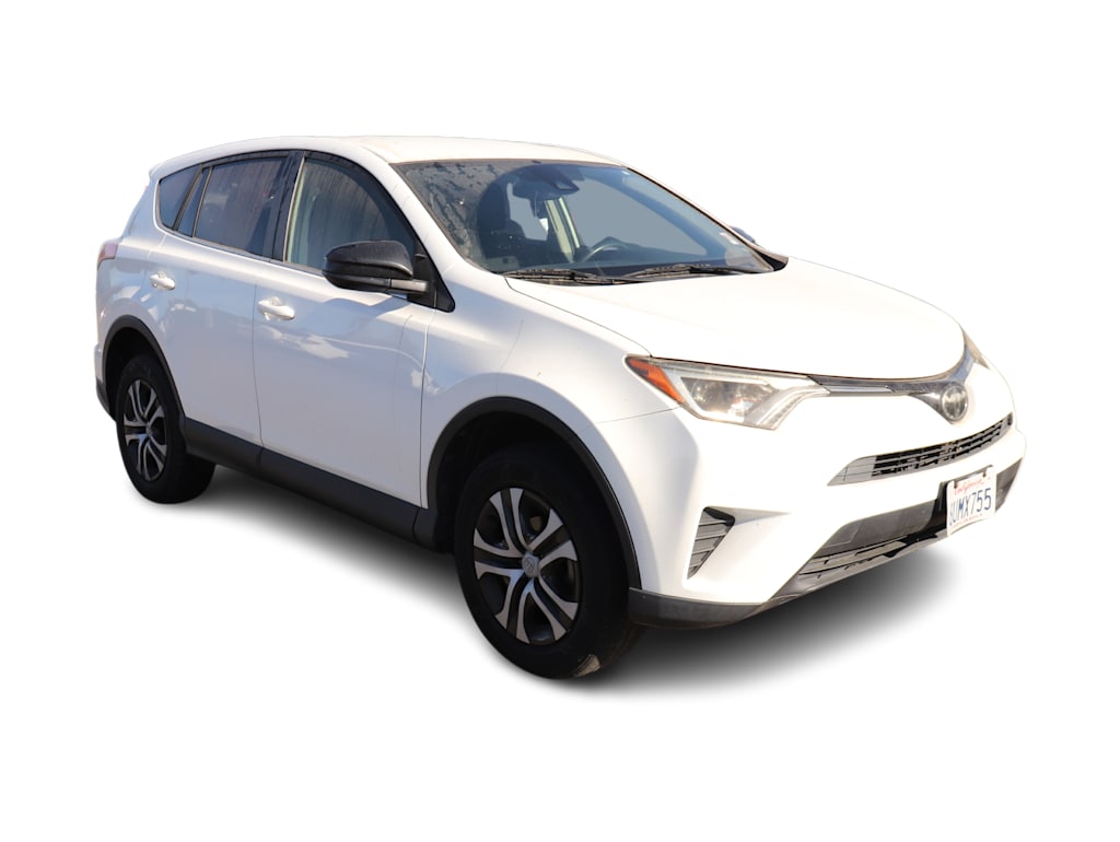 Thumbnail: 2018 Toyota RAV4 - 9