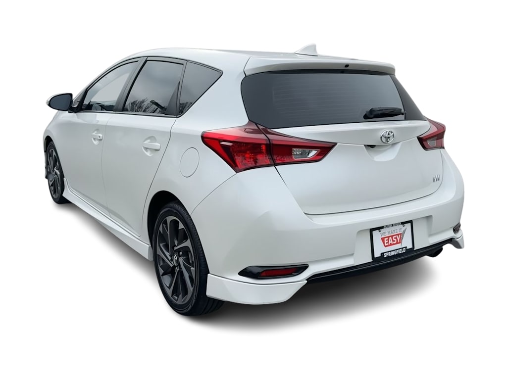 2018 Toyota Corolla iM Base 4