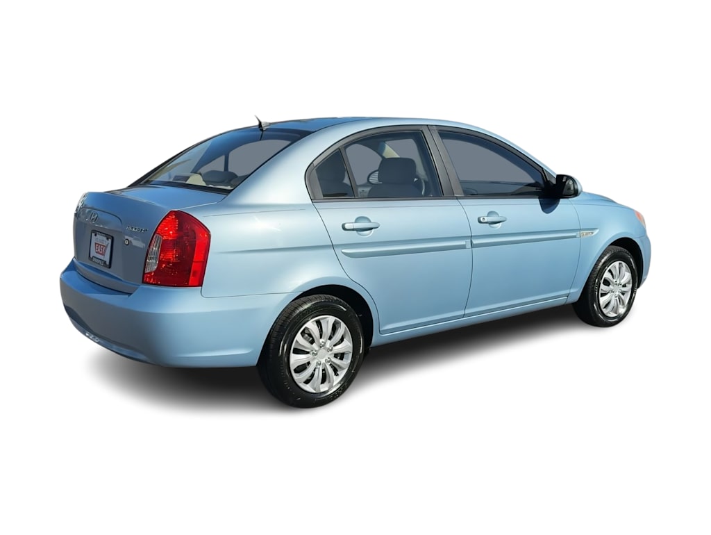 2007 Hyundai Accent GLS 23