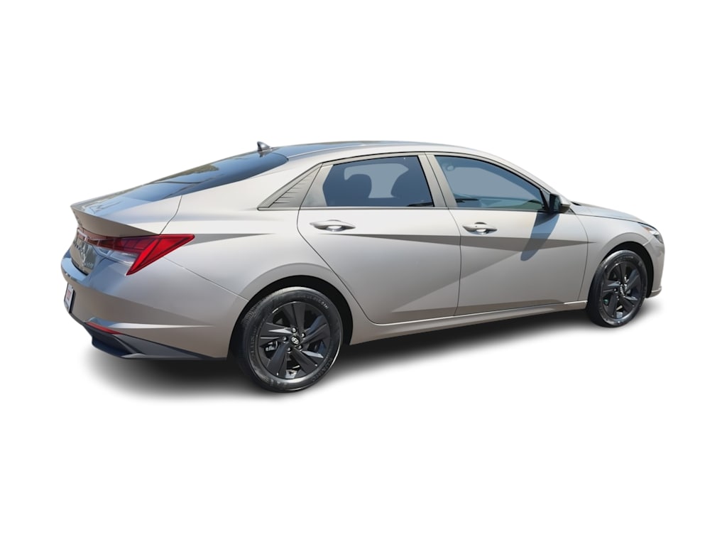 Thumbnail: 2023 Hyundai Elantra - 22