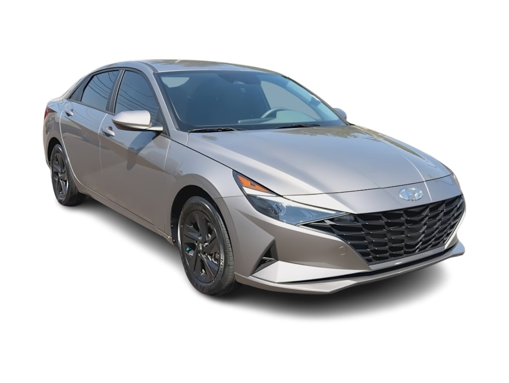 Thumbnail: 2023 Hyundai Elantra - 18