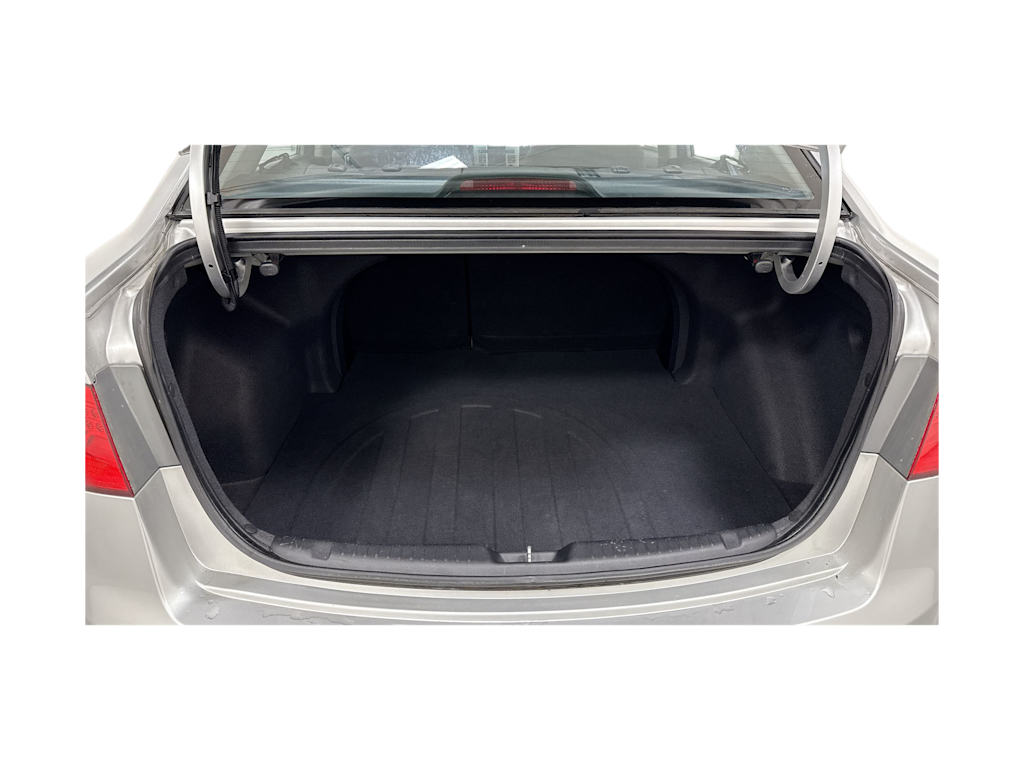 2010 Kia Forte SX 17