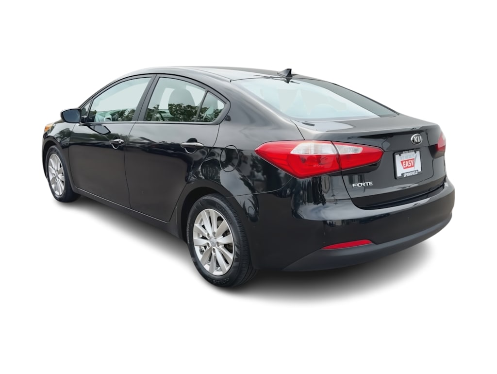 Thumbnail: 2016 Kia Forte - 4