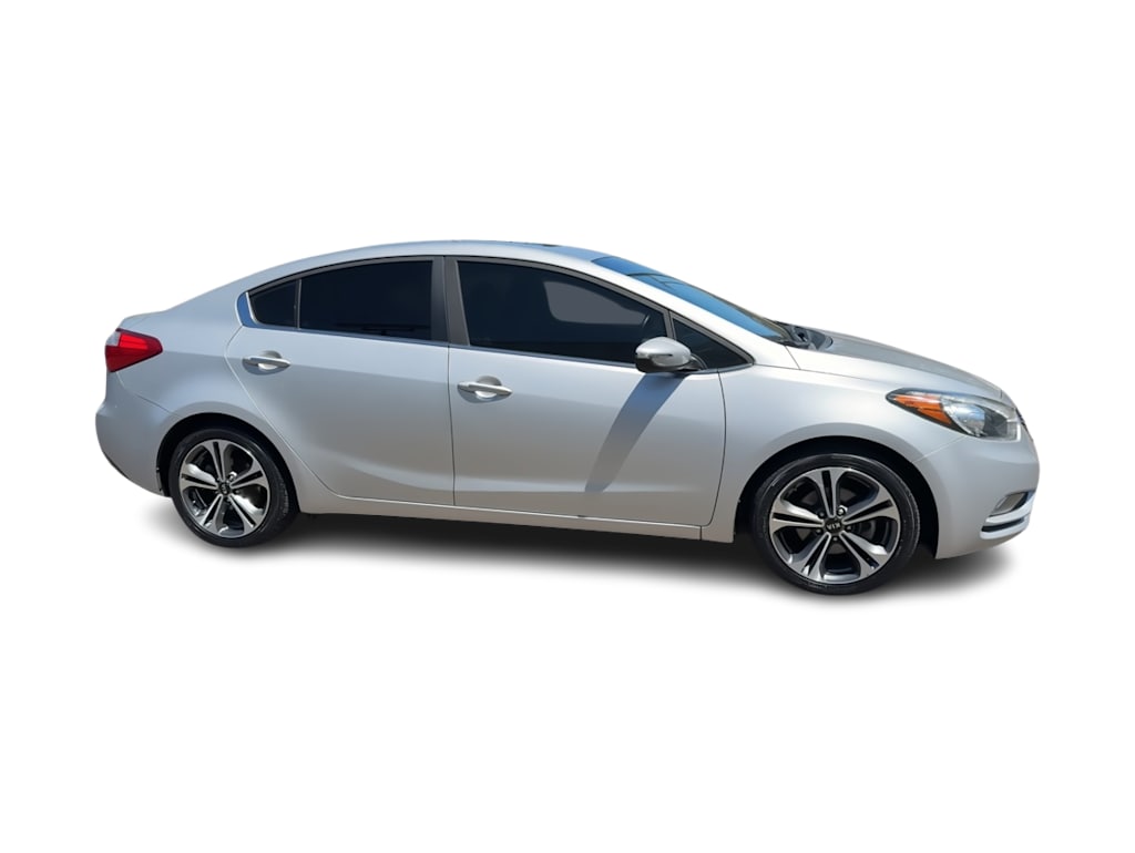 Thumbnail: 2016 Kia Forte - 24