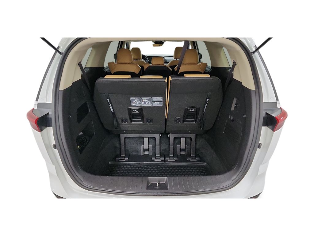 Thumbnail: 2024 Kia Carnival - 17