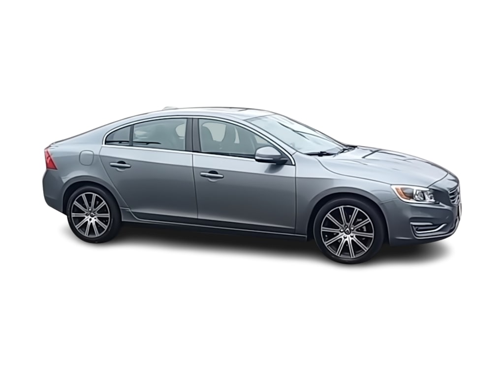 Thumbnail: 2016 Volvo S60 - 23