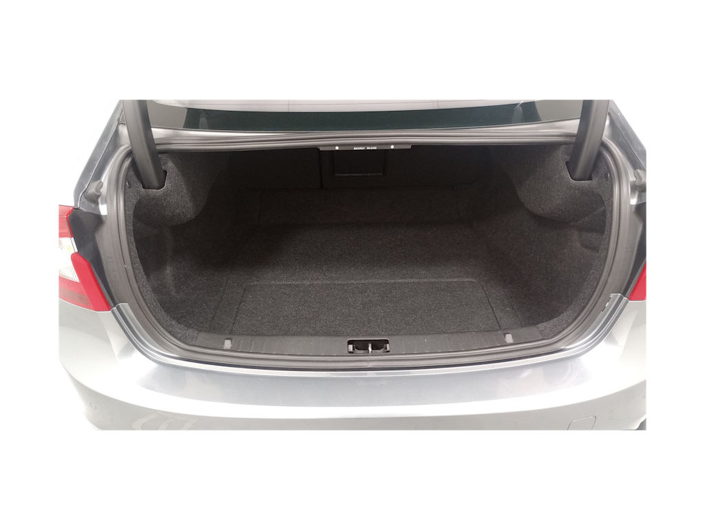 Thumbnail: 2016 Volvo S60 - 16